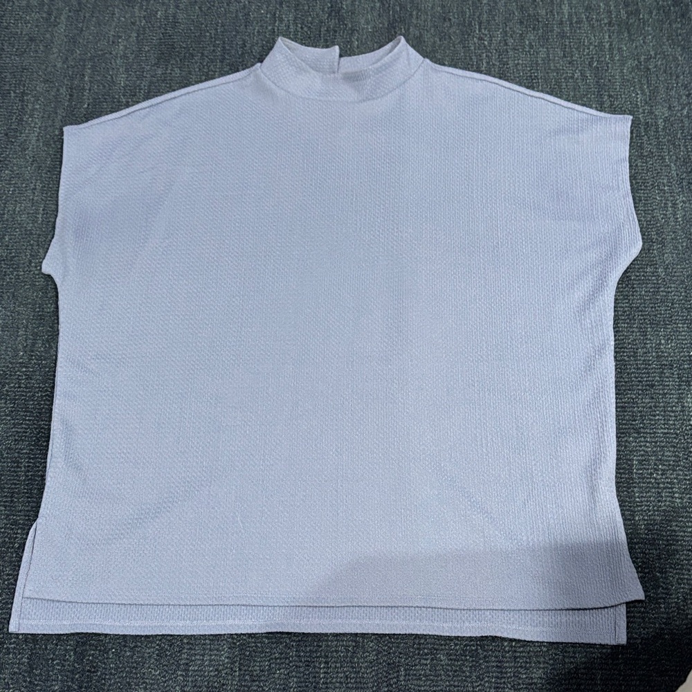 Elegant Light Blue Women's Top Madison Grey Large